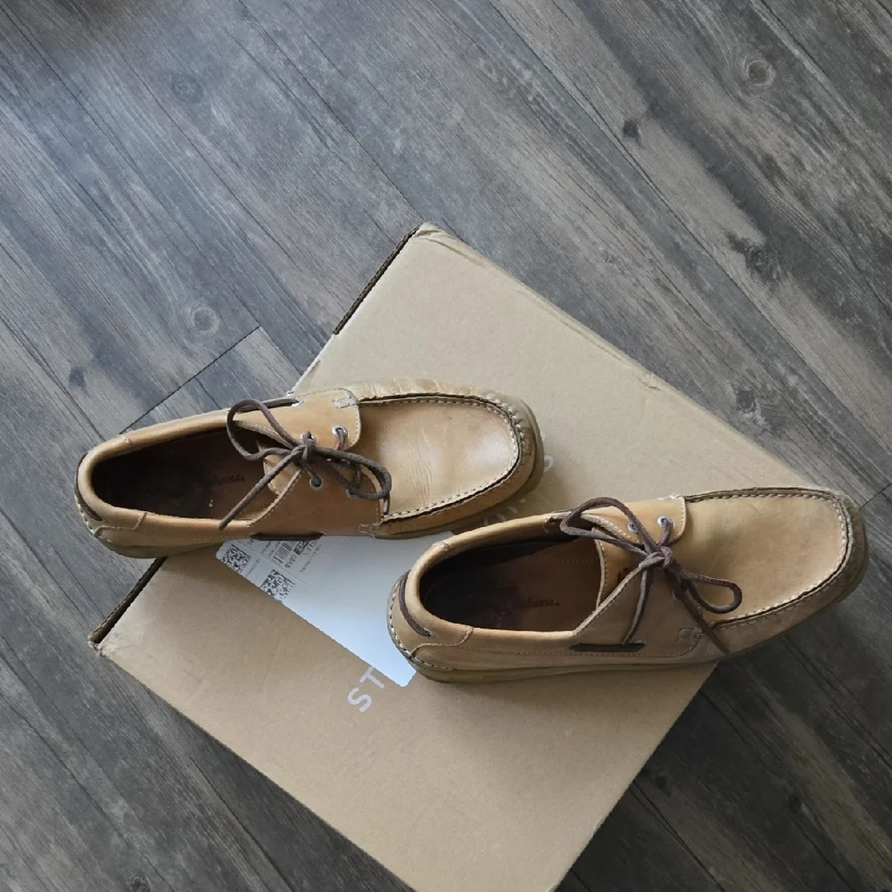 Tommy Bahama Men's Tan Boat Shoes sz. 9.5 Docksider